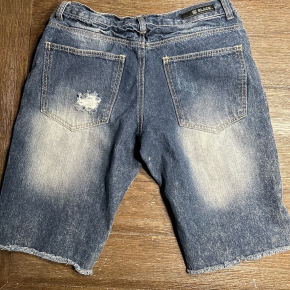 CJ Black denim shorts size 30 - Picture 2 of 5
